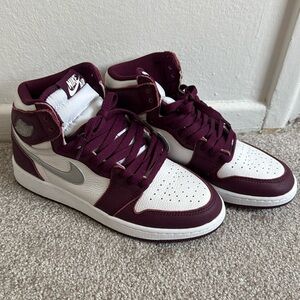 Jordan 1 high retro OG Bordeaux